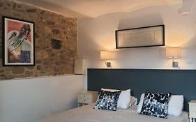 Ventoux Apartments